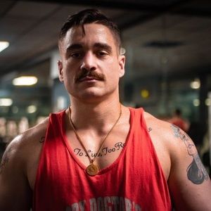 Meet your Posher, Dustin